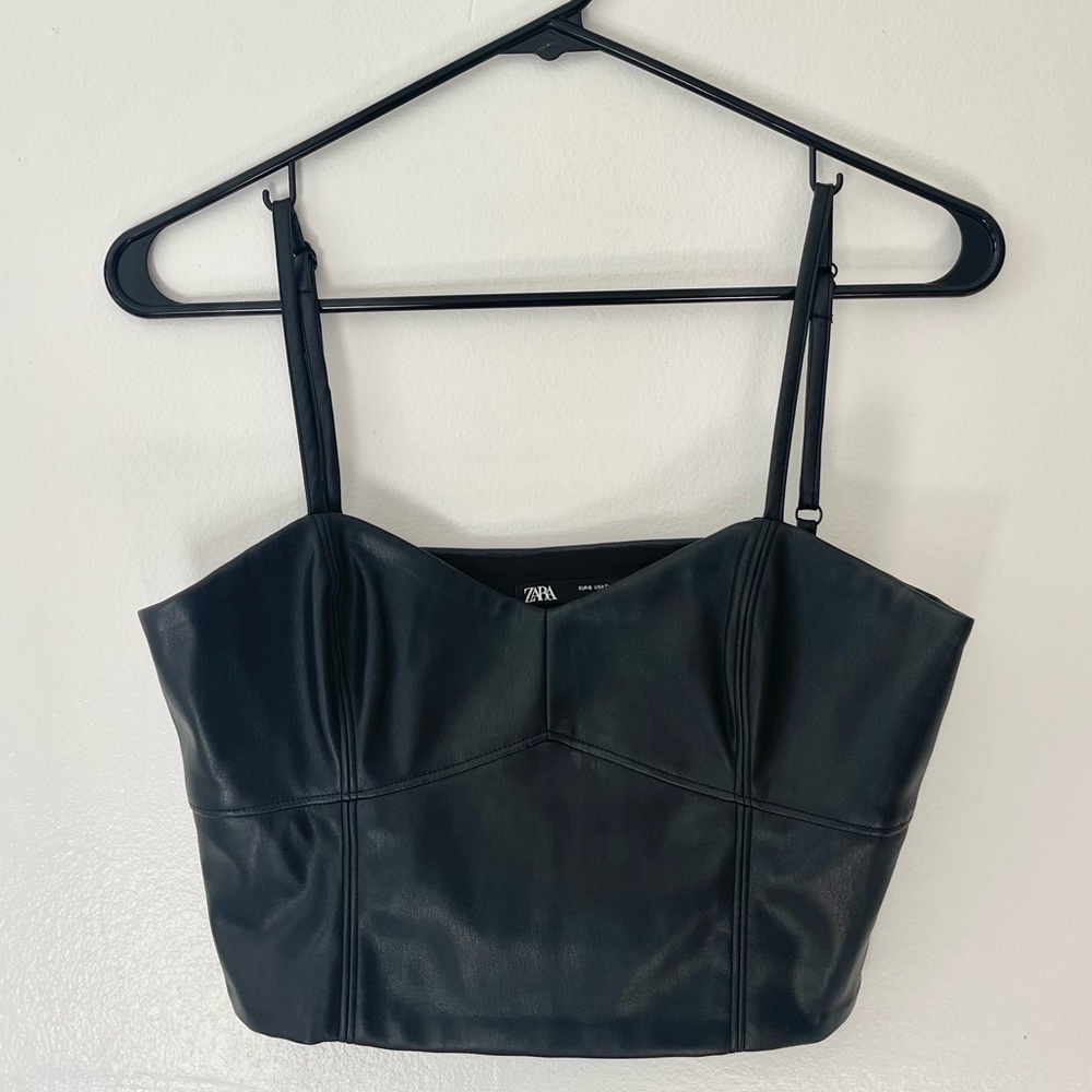 Black faux, leather Zara croptop